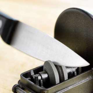 Five Good Reasons NOT to Sharpen Your Own Knives